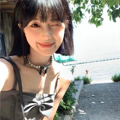 当他们认真编织时
